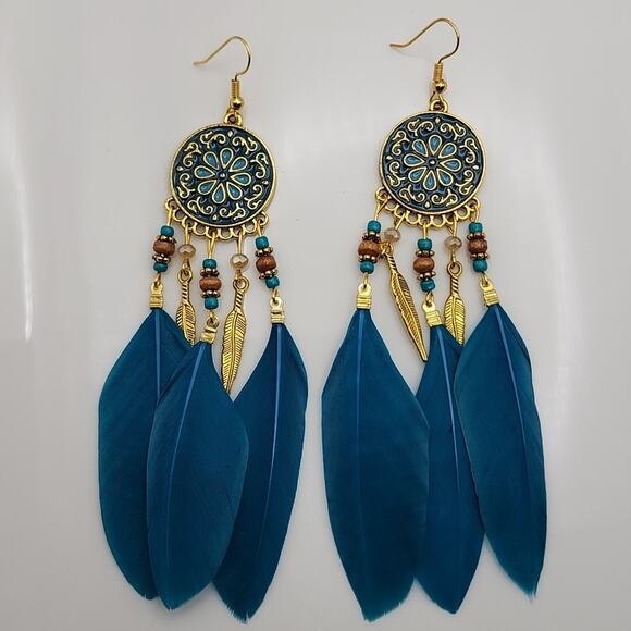 Boho Feather Earrings - Picture 4 of 4